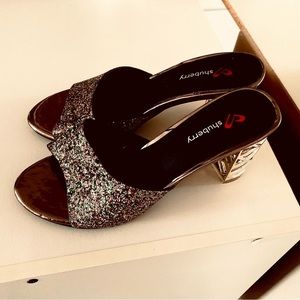 Shoes. Size 37. SPECTACULAR. Excellent condition